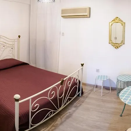 Angela's Luxury * Larnaca